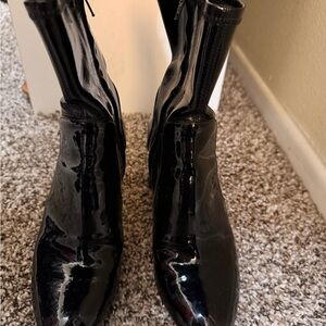 Louis Vuitton Glossy Black Ankle Booties